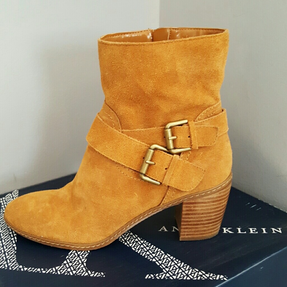 Anne Klein bootie